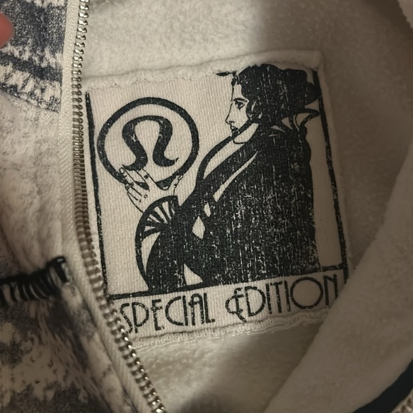 LULULEMON LIMITED EDITION HOODIE SZ 8 - Picture 4 of 8